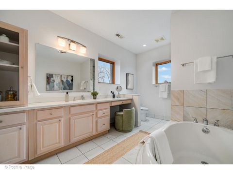 Tiny photo for 2801 W Eastwood Avenue, Chicago, IL 60625 (MLS # 12579185)