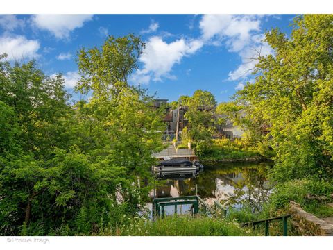 Tiny photo for 2801 W Eastwood Avenue, Chicago, IL 60625 (MLS # 12579185)