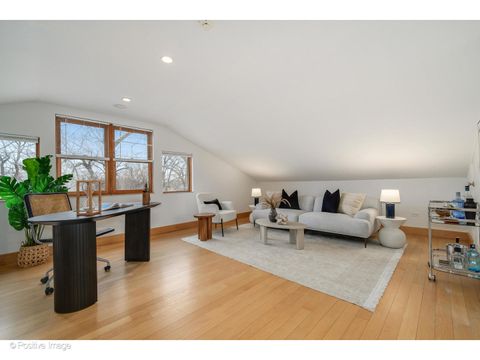Tiny photo for 2801 W Eastwood Avenue, Chicago, IL 60625 (MLS # 12579185)