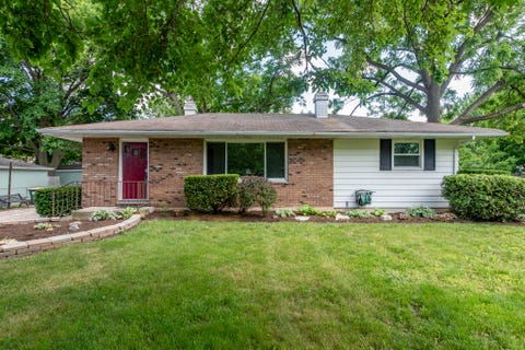 Tiny photo for 2109 7th Street, Winthrop Harbor, IL 60096 (MLS # 12664026)