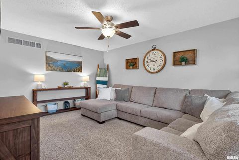 Tiny photo for 6050 Hillandale Road, Davenport, IA 52806 (MLS # QC4269281)