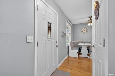 Tiny photo for 6050 Hillandale Road, Davenport, IA 52806 (MLS # QC4269281)