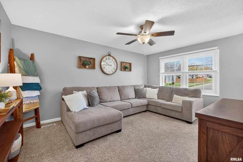 Tiny photo for 6050 Hillandale Road, Davenport, IA 52806 (MLS # QC4269281)