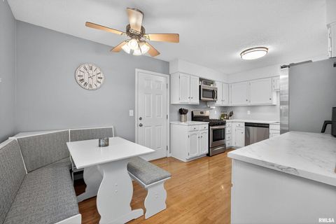 Tiny photo for 6050 Hillandale Road, Davenport, IA 52806 (MLS # QC4269281)