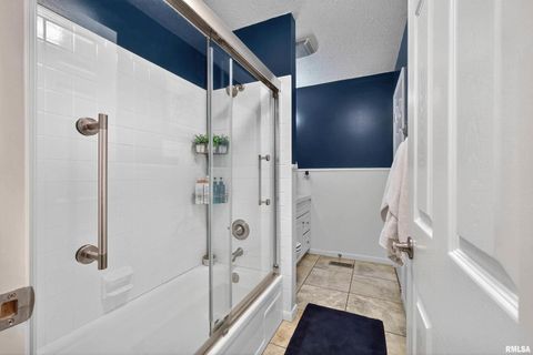 Tiny photo for 6050 Hillandale Road, Davenport, IA 52806 (MLS # QC4269281)