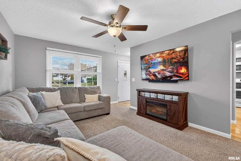 Tiny photo for 6050 Hillandale Road, Davenport, IA 52806 (MLS # QC4269281)