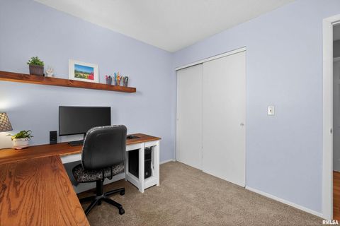 Tiny photo for 6050 Hillandale Road, Davenport, IA 52806 (MLS # QC4269281)