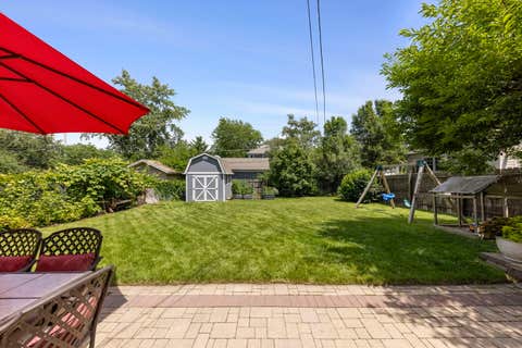 Tiny photo for 417 DAWN Avenue, Glen Ellyn, IL 60137 (MLS # 12711244)