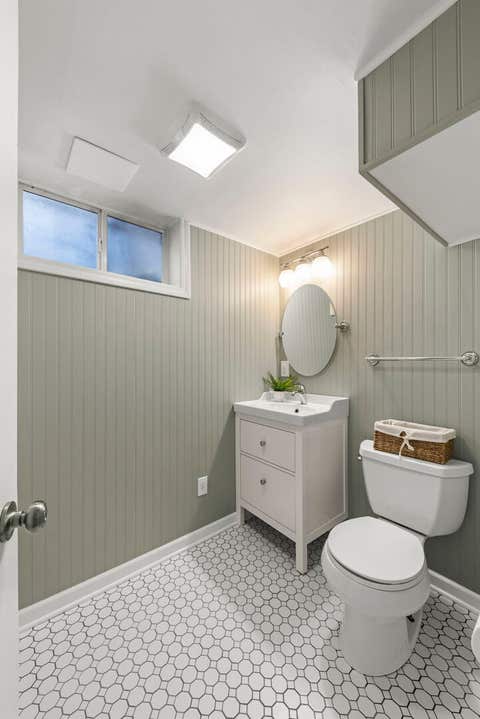 Tiny photo for 417 DAWN Avenue, Glen Ellyn, IL 60137 (MLS # 12711244)