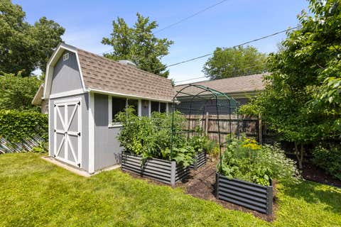 Tiny photo for 417 DAWN Avenue, Glen Ellyn, IL 60137 (MLS # 12711244)