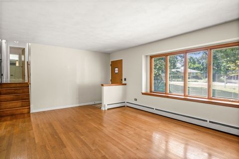 Tiny photo for 30W520 Arbor Lane, West Chicago, IL 60185 (MLS # 12474159)