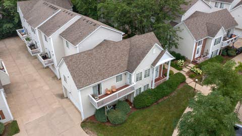 Tiny photo for 320 Rosebud Court, Bolingbrook, IL 60440 (MLS # 12699733)