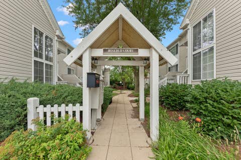 Tiny photo for 320 Rosebud Court, Bolingbrook, IL 60440 (MLS # 12699733)