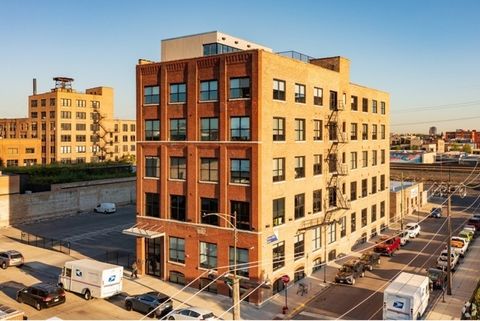 1500 W Carroll Avenue LOWERLEVEL Chicago IL 60607