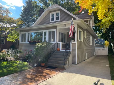 Photo of 66 Dover Avenue, La Grange, IL 60525 (MLS # 12510347)