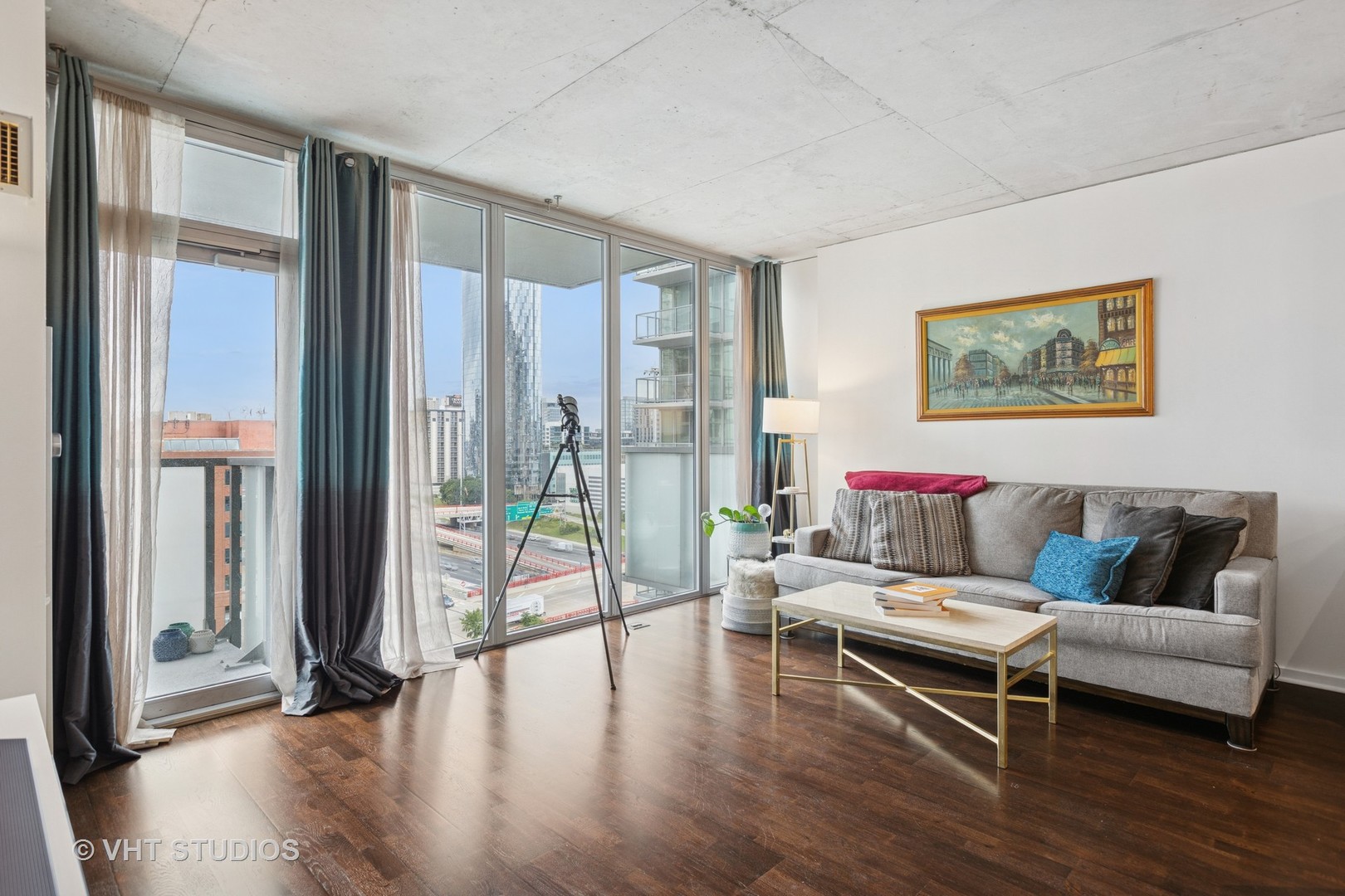 659 W Randolph Street 919