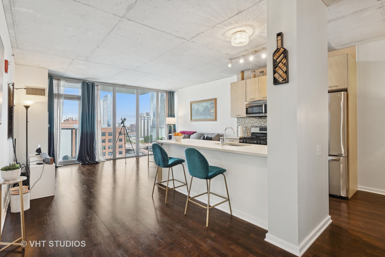 659 W Randolph Street 919