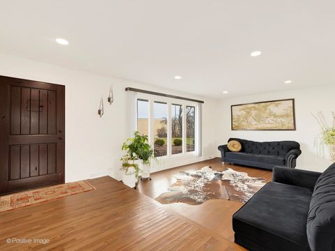 Tiny photo for 20W065 S Frontage Road, Lemont, IL 60439 (MLS # 12599624)