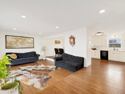 Tiny photo for 20W065 S Frontage Road, Lemont, IL 60439 (MLS # 12599624)