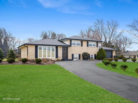 Tiny photo for 20W065 S Frontage Road, Lemont, IL 60439 (MLS # 12599624)