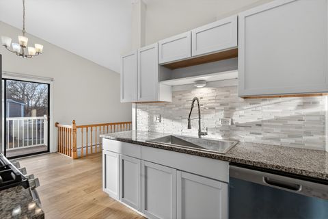 Tiny photo for 455 Kennedy Place, Vernon Hills, IL 60061 (MLS # 12571865)