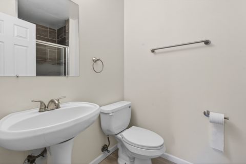 Tiny photo for 455 Kennedy Place, Vernon Hills, IL 60061 (MLS # 12571865)