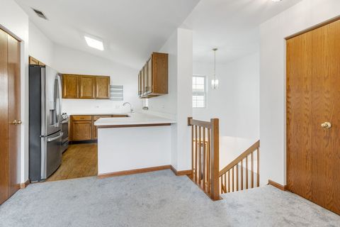 Tiny photo for 1148 Harbor Court, Glendale Heights, IL 60139 (MLS # 12487716)