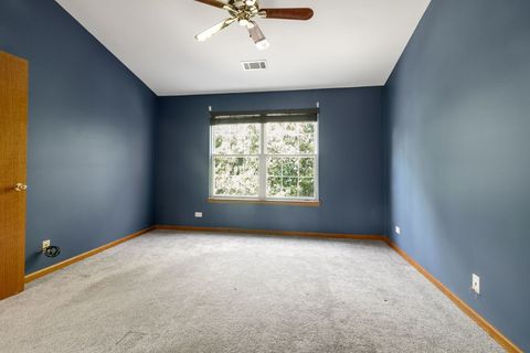 Tiny photo for 1148 Harbor Court, Glendale Heights, IL 60139 (MLS # 12487716)