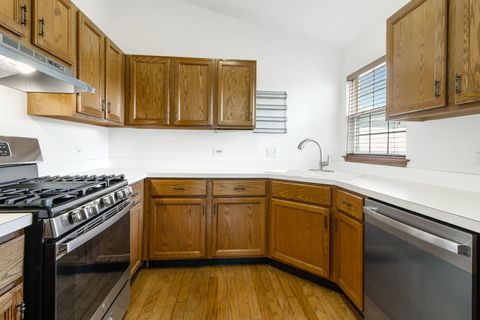 Tiny photo for 1148 Harbor Court, Glendale Heights, IL 60139 (MLS # 12487716)