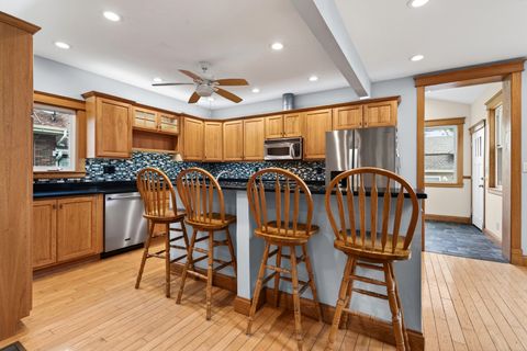 Tiny photo for Des Plaines, IL 60016 (MLS # 12647032)