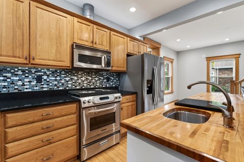 Tiny photo for Des Plaines, IL 60016 (MLS # 12647032)
