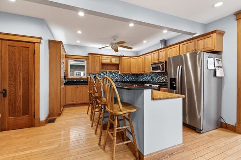 Tiny photo for Des Plaines, IL 60016 (MLS # 12647032)