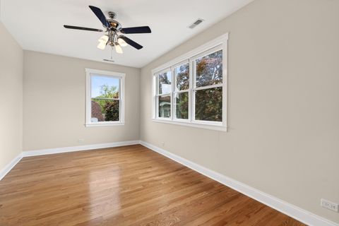 Tiny photo for Des Plaines, IL 60016 (MLS # 12647032)