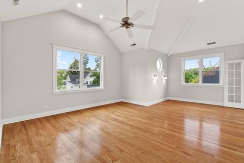 Tiny photo for Des Plaines, IL 60016 (MLS # 12647032)