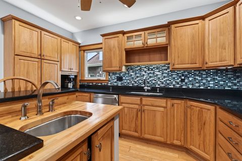 Tiny photo for Des Plaines, IL 60016 (MLS # 12647032)