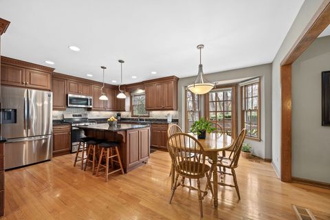 Tiny photo for 1310 Champion Forest Court, Wheaton, IL 60187 (MLS # 12612296)
