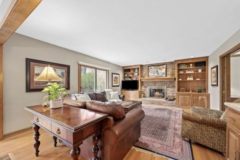 Tiny photo for 1310 Champion Forest Court, Wheaton, IL 60187 (MLS # 12612296)