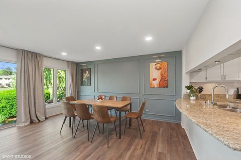 Tiny photo for 336 Redwing Drive #18-3, Deerfield, IL 60015 (MLS # 12396395)