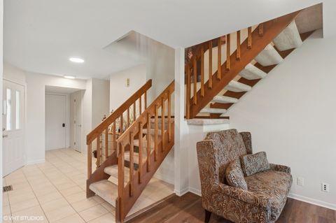 Tiny photo for 336 Redwing Drive #18-3, Deerfield, IL 60015 (MLS # 12396395)