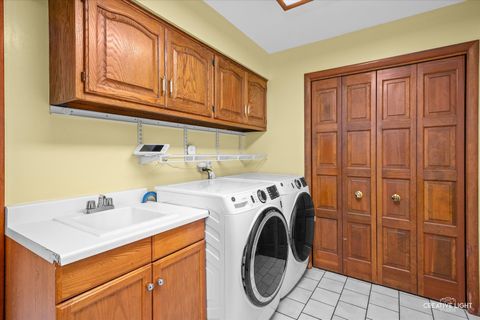 Tiny photo for 1500 Sequoia Road, Naperville, IL 60540 (MLS # 12462484)