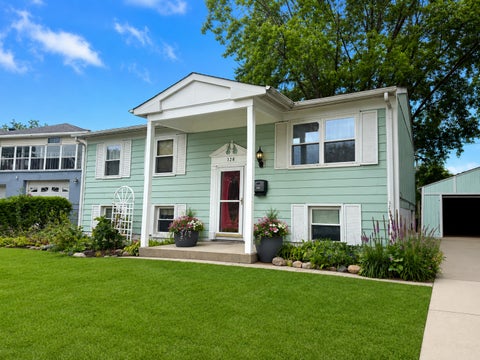 Photo of 328 Homer Avenue, Romeoville, IL 60446 (MLS # 12784489)