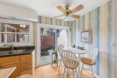 Tiny photo for 939 Brown Deer Drive, Westmont, IL 60559 (MLS # 12592307)