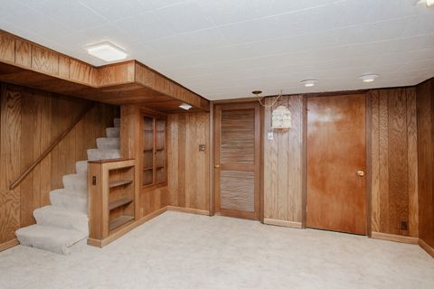 Tiny photo for 311 S Vine Avenue #E, Park Ridge, IL 60068 (MLS # 12519705)