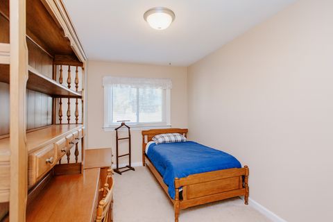 Tiny photo for 311 S Vine Avenue #E, Park Ridge, IL 60068 (MLS # 12519705)