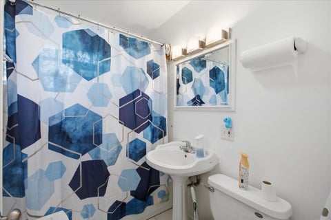 Tiny photo for 8920 Bennett Avenue, Evanston, IL 60203 (MLS # 12656091)