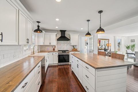 Tiny photo for 708 S Rose Farm Road, Woodstock, IL 60098 (MLS # 12570210)