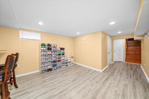 Tiny photo for Westchester, IL 60154 (MLS # 12517036)