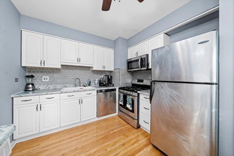 Tiny photo for Westchester, IL 60154 (MLS # 12517036)