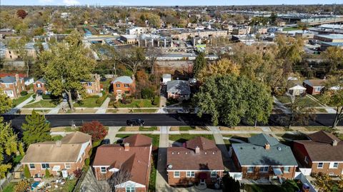 Tiny photo for Westchester, IL 60154 (MLS # 12517036)