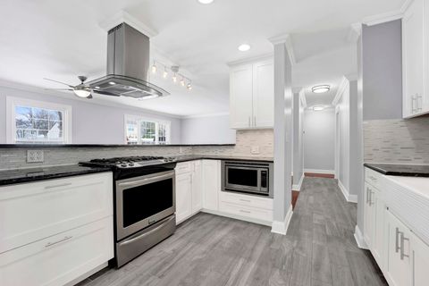 Tiny photo for 332 S River Road, Naperville, IL 60540 (MLS # 12563964)